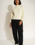 The Mock Neck - Creme