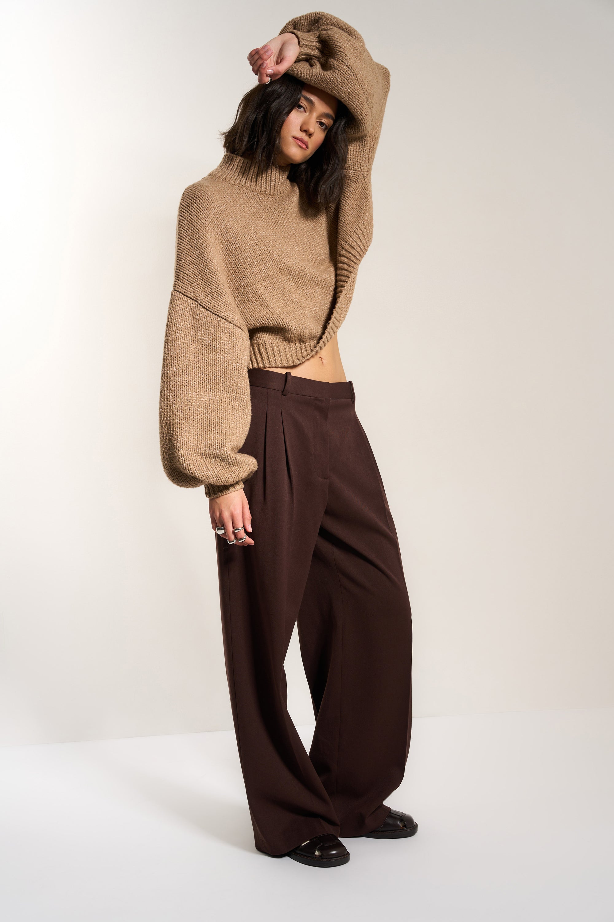 Bellamy Crop Pullover - Raw Umber