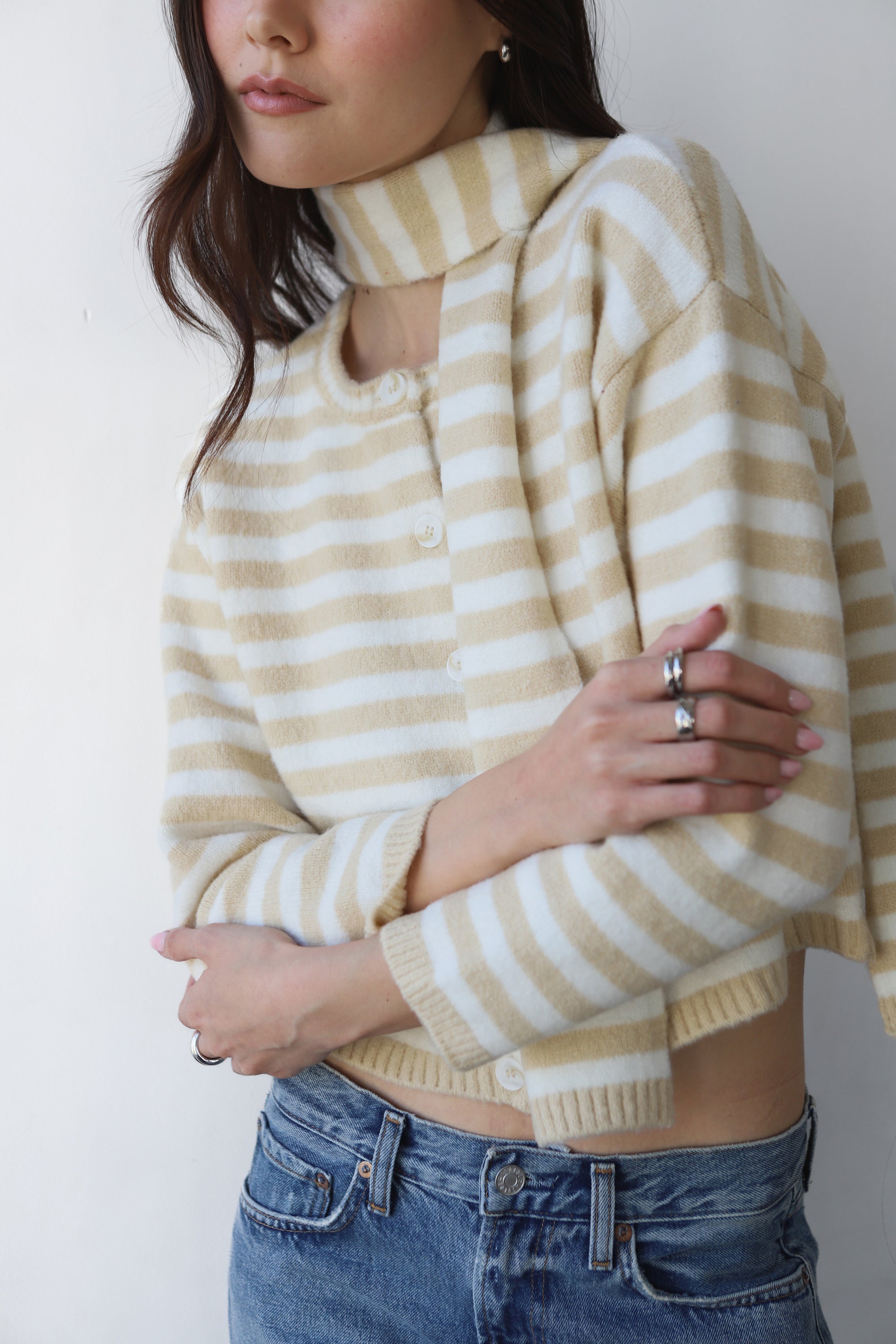 Jane Cardigan &amp; Scarf - White &amp; Creme Stripe