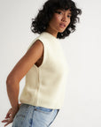 The Muscle Tee - Creme