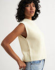 The Muscle Tee - Creme