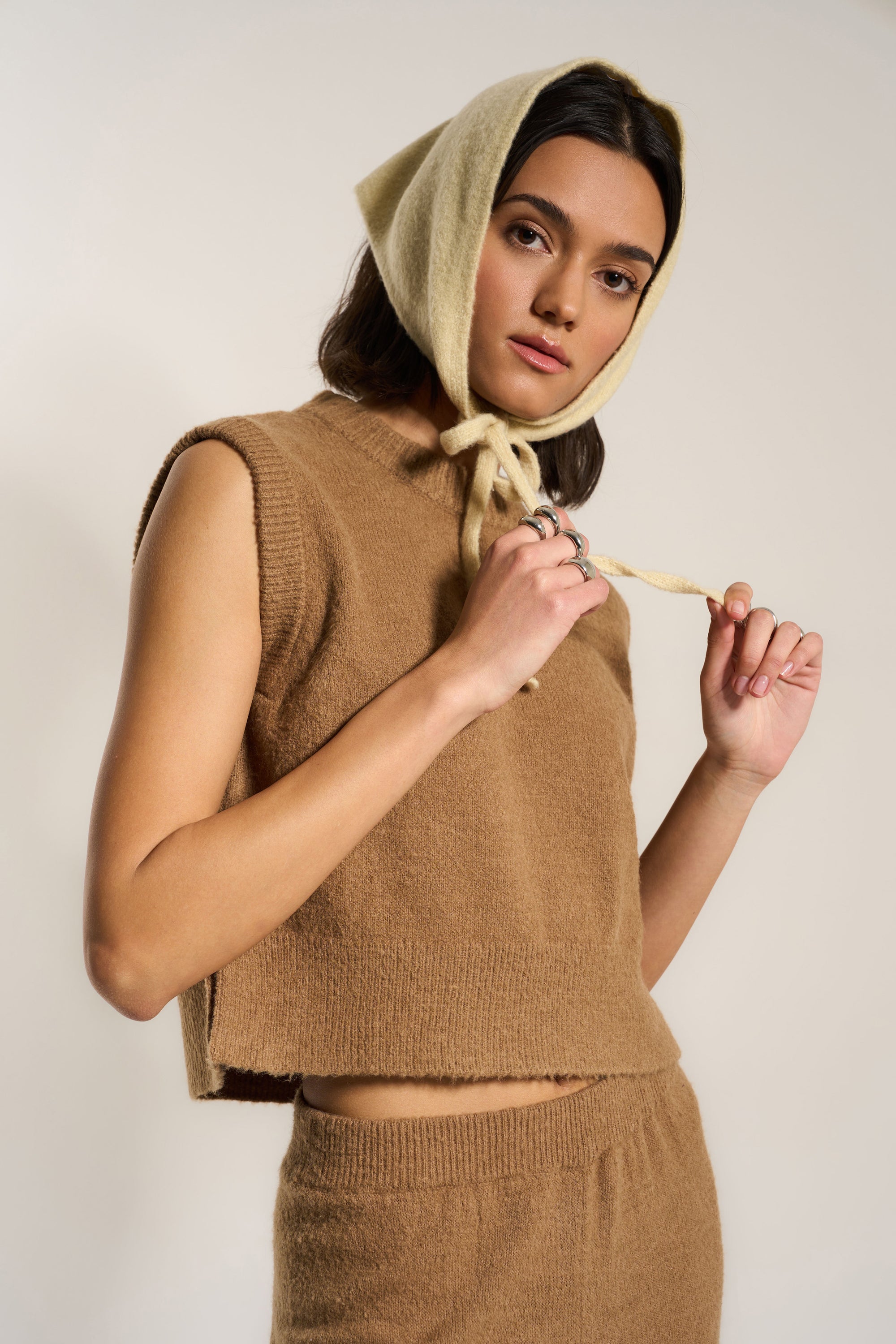 Pilar Vest - Raw Umber